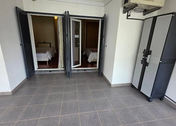 Penthouse Quinta Village Garajau קאניקו