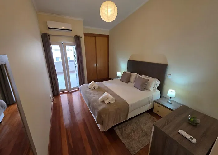 Penthouse Quinta Village Garajau * קאניקו