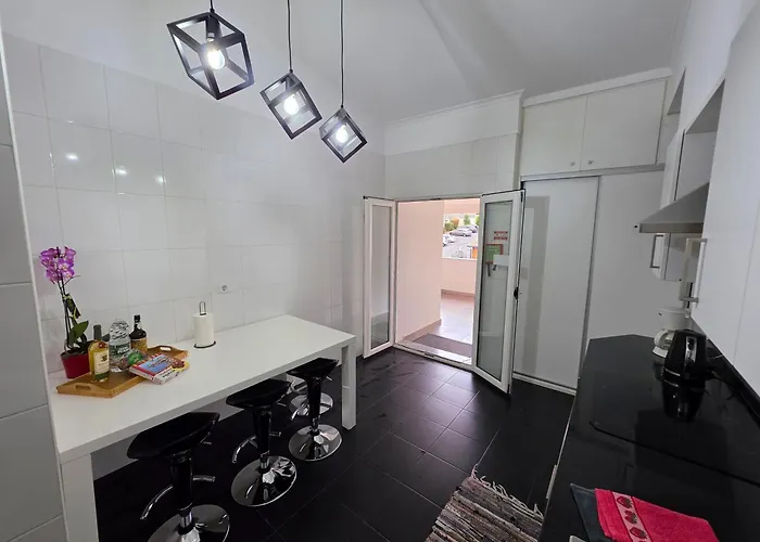 Penthouse Quinta Village Garajau דירה קאניקו