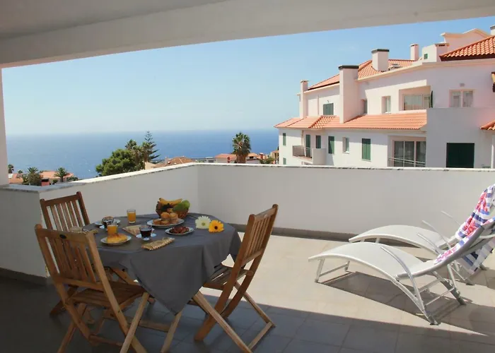 Penthouse Quinta Village Garajau * קאניקו