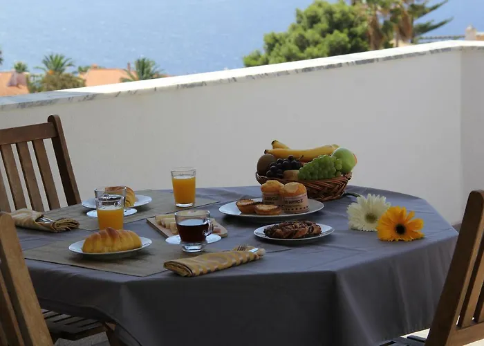 Penthouse Quinta Village Garajau * קאניקו