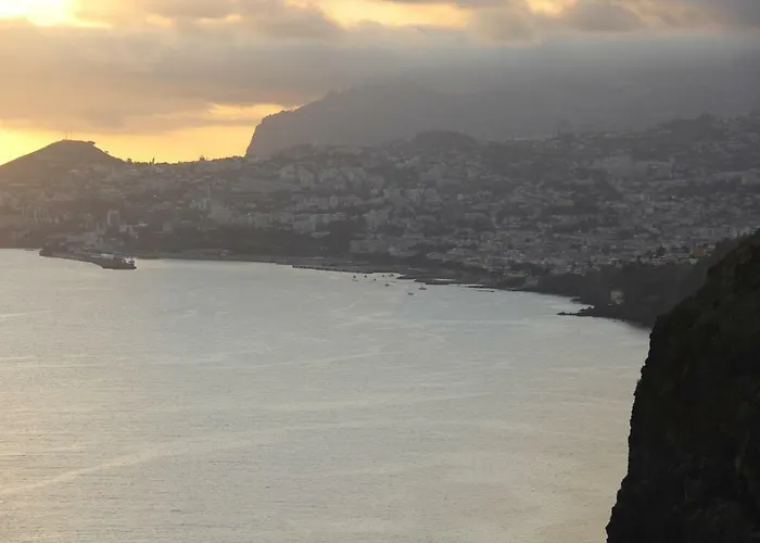 Penthouse Quinta Village Garajau Apartament *