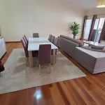 Penthouse Quinta Village Garajau 卡尼索