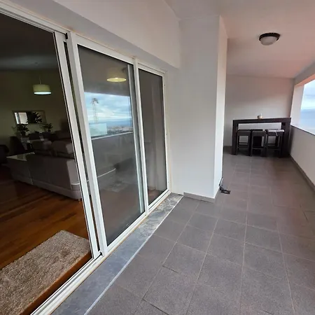 Penthouse Quinta Village Garajau Lägenhet