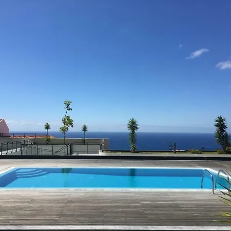 Penthouse Quinta Village Garajau *