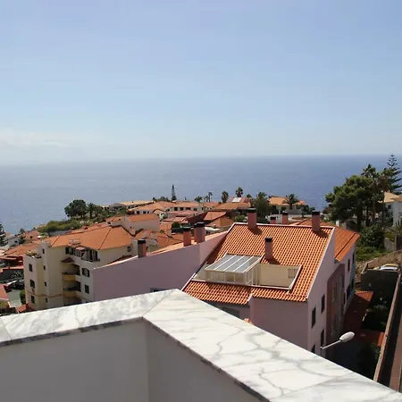 Penthouse Quinta Village Garajau Lägenhet *