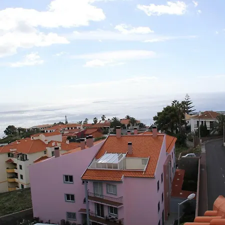 Penthouse Quinta Village Garajau Apartment *
