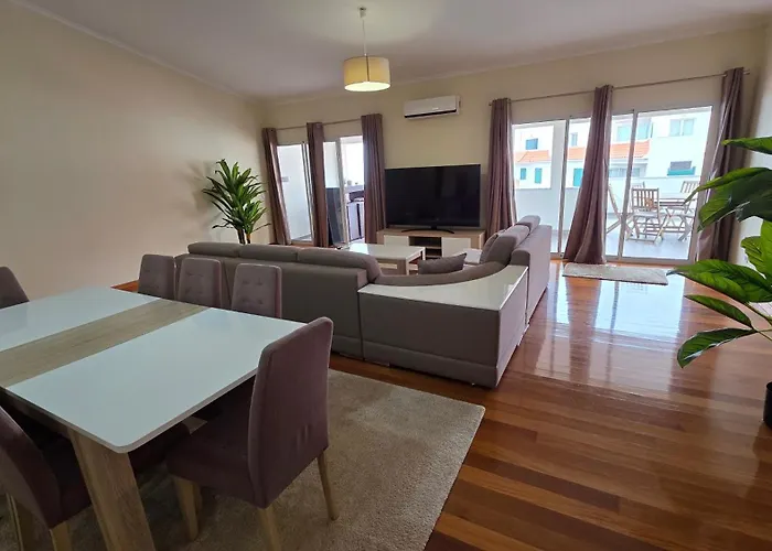 Penthouse Quinta Village Garajau Appartamento