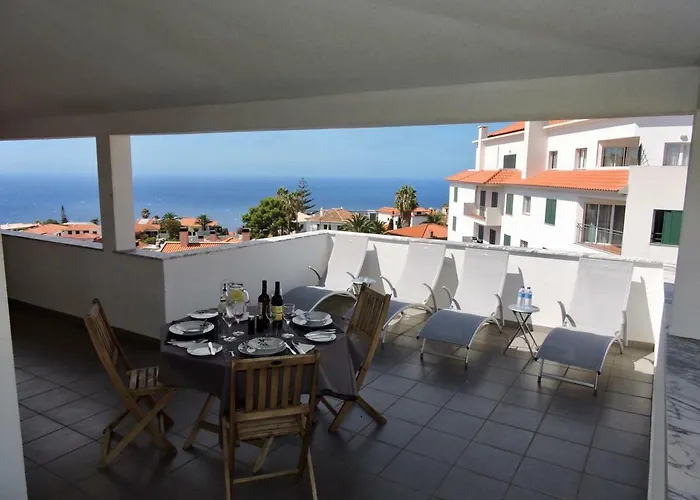 Penthouse Quinta Village Garajau